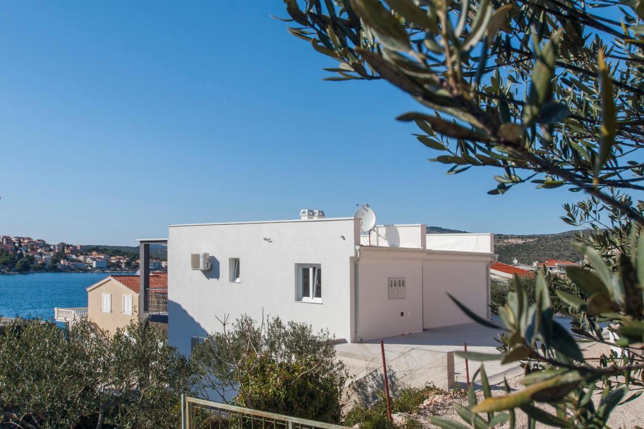 Apartments Osti Rogoznica  Eksteriør billede