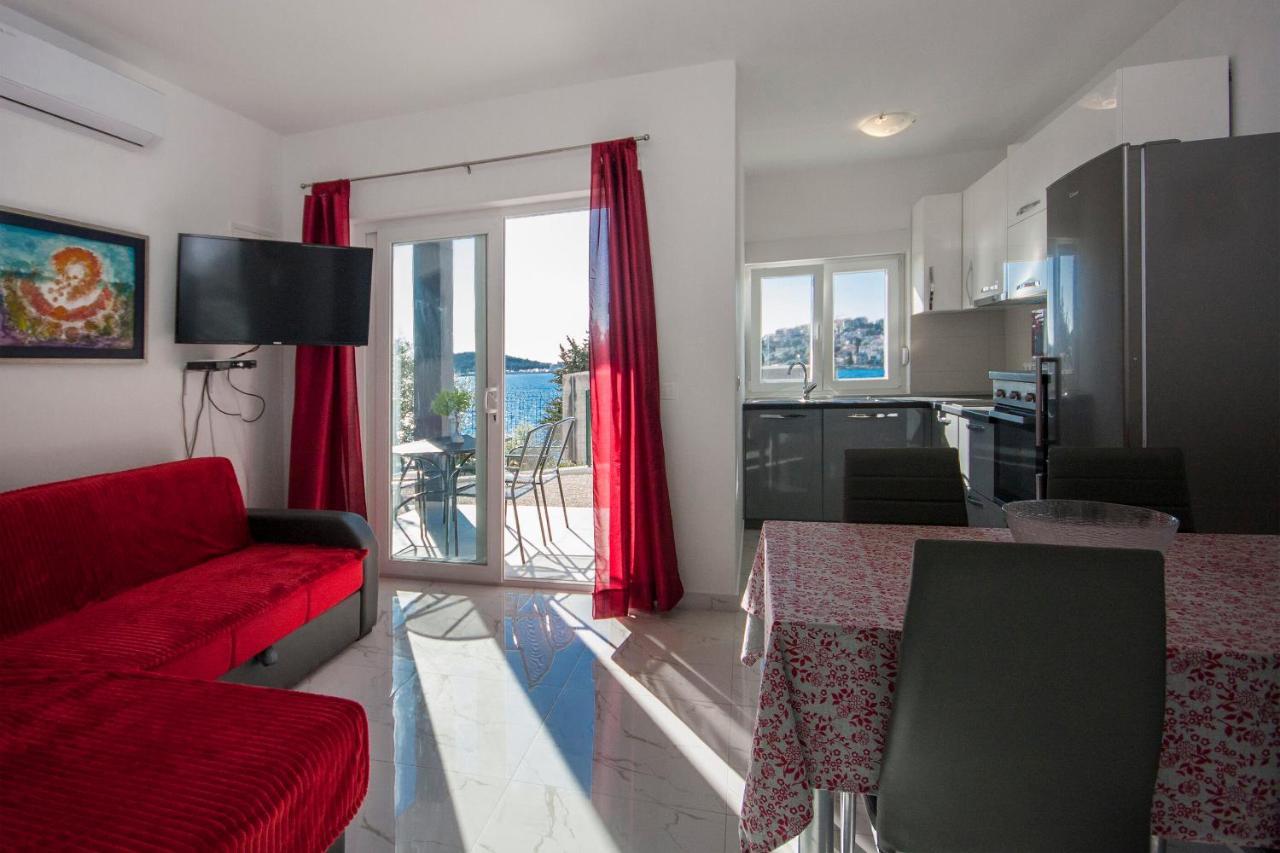 Apartments Osti Rogoznica  Eksteriør billede